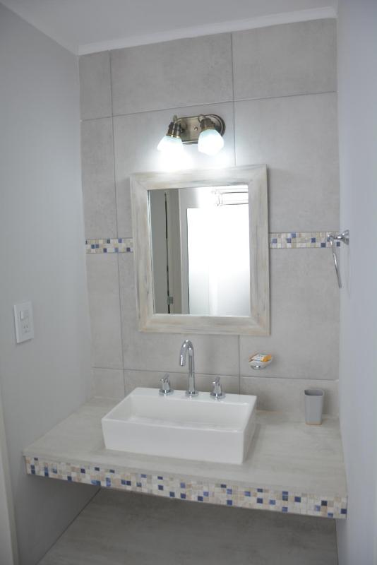POSADA ROSSINA Habitaciones con baño privado y ambientes compartidos - image 13