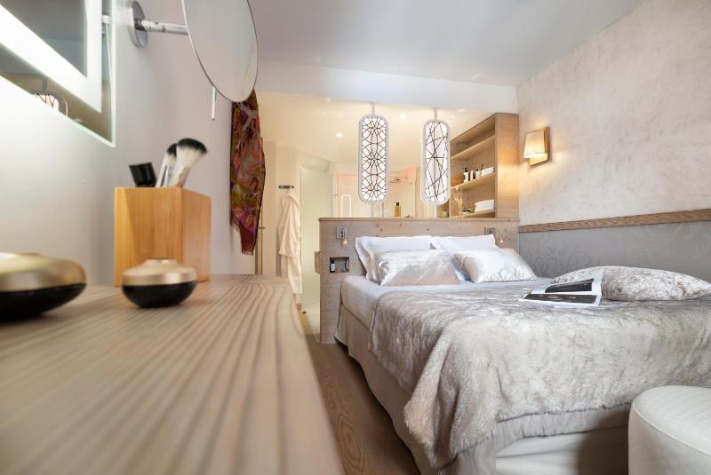 Two-Bedroom Apartment (6 People) image 1