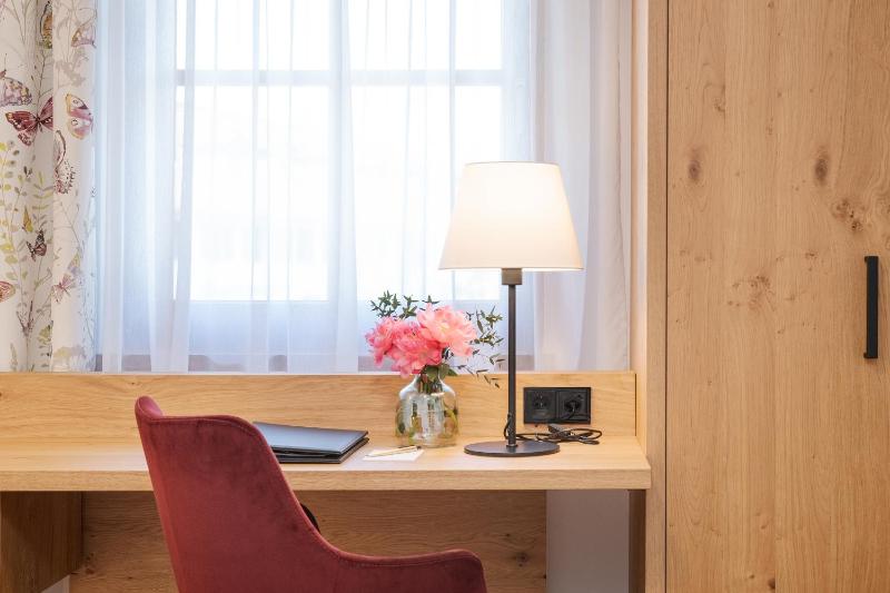 Superior Single Room image 4