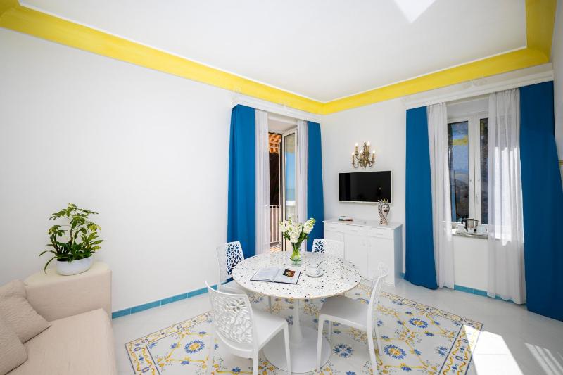 Two-Bedroom Apartment image 3