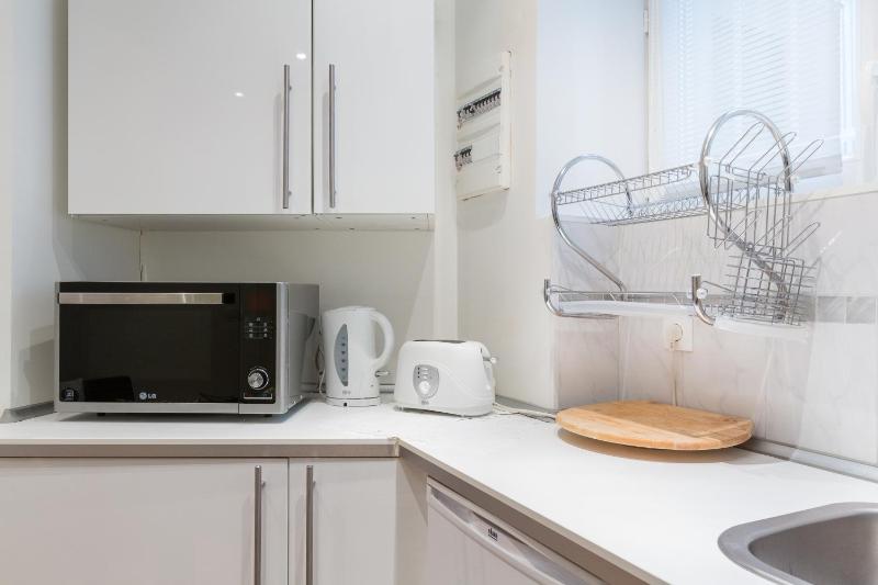 Apartment image 3