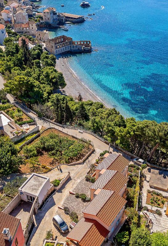 Apartment with Sea View image 2