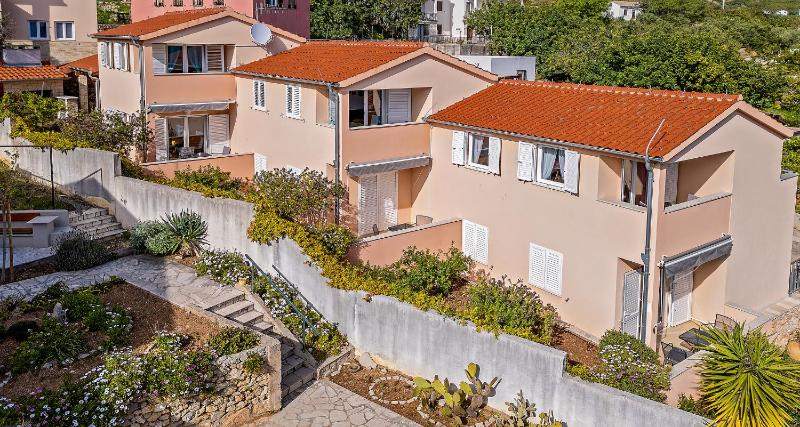 Apartment with Sea View image 4