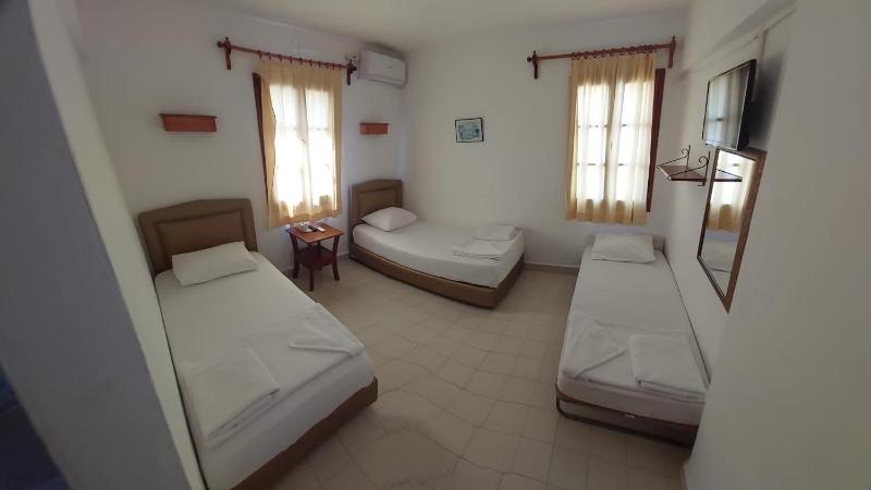 Triple Room image 1