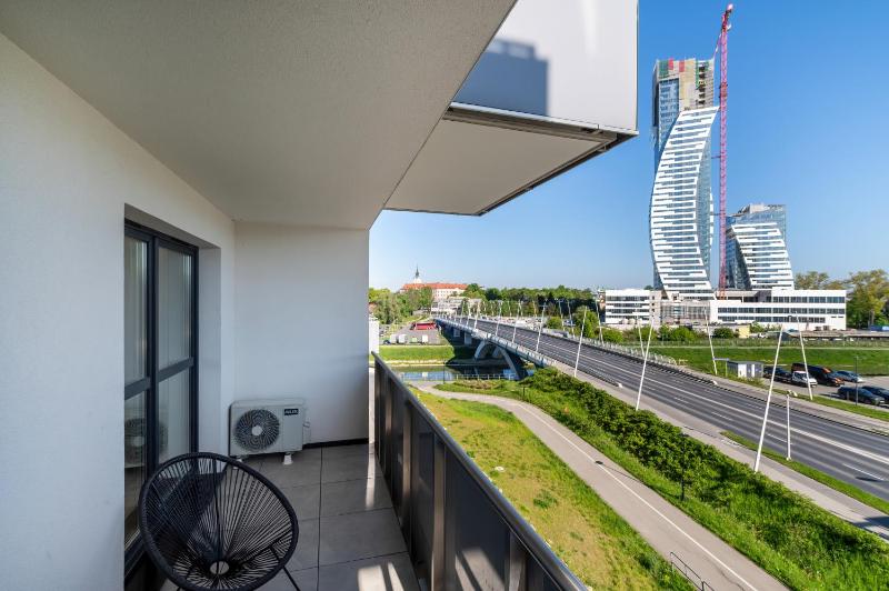 Apartamenty z Jedną Sypialnią Aleja Kopisto w Rzeszowie by Noclegi Renters - image 16