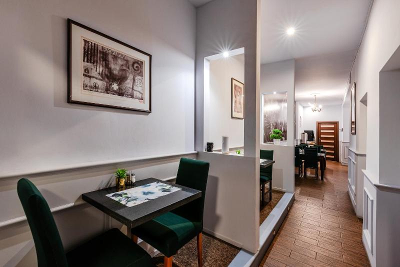 Hotel Bristol - image 10