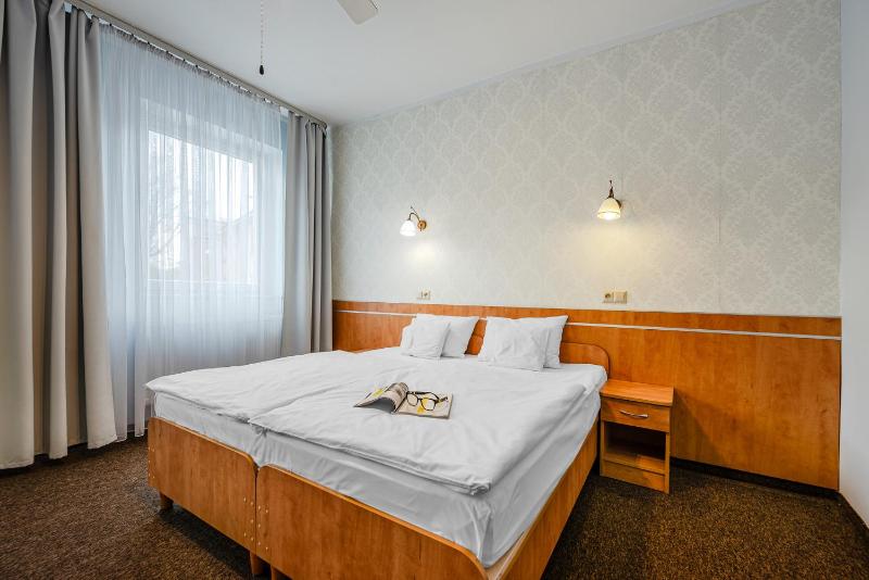 Hotel Bristol - image 19