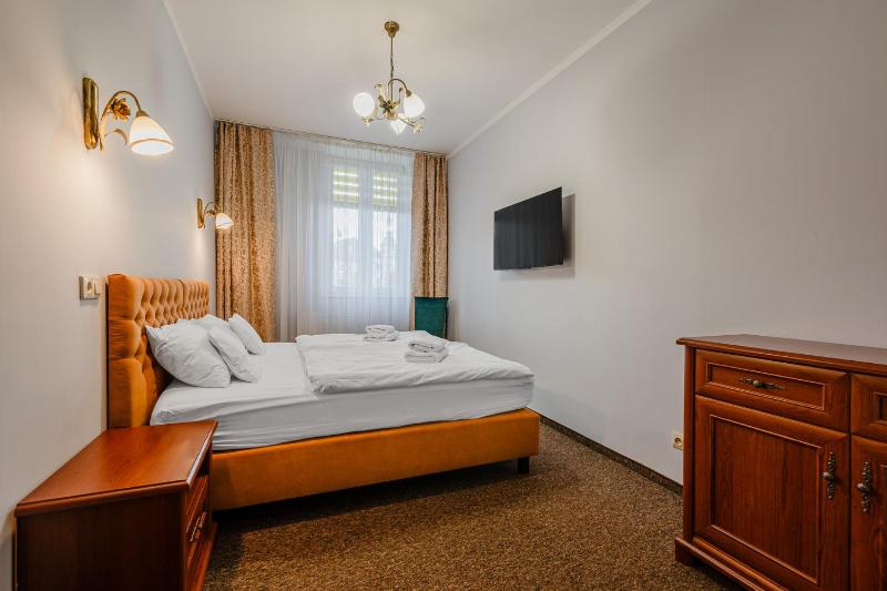 Hotel Bristol - image 28