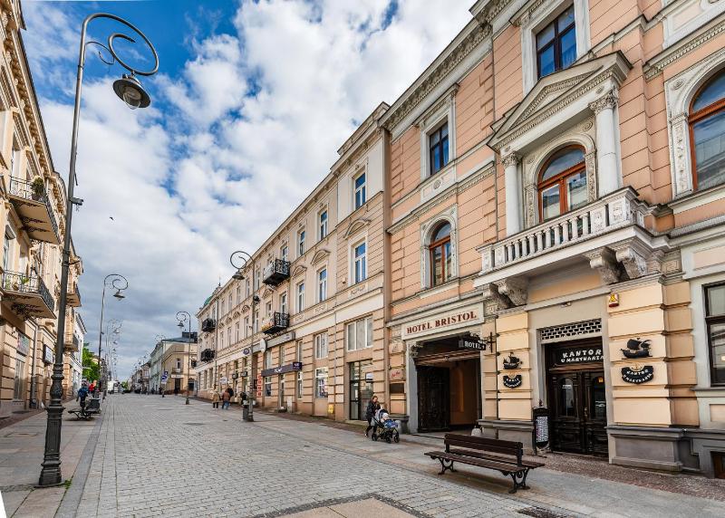 Hotel Bristol - image 24