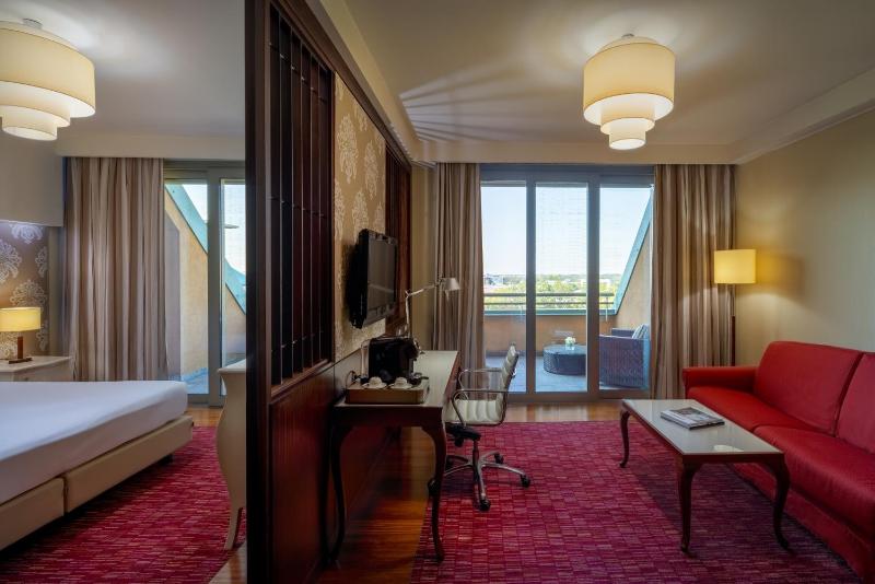 Superior Studio Apartment  image 4