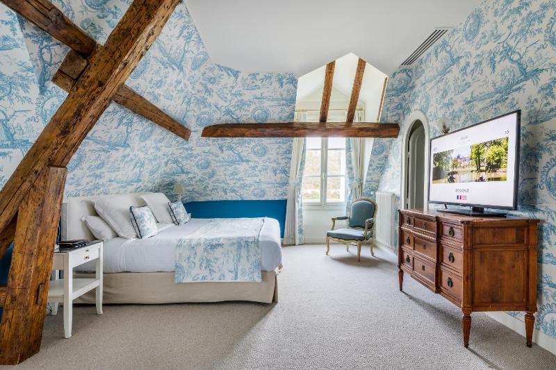 Superior Double Room image 4