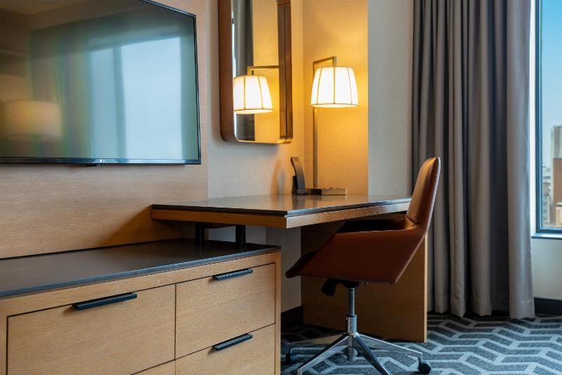 King Room image 2