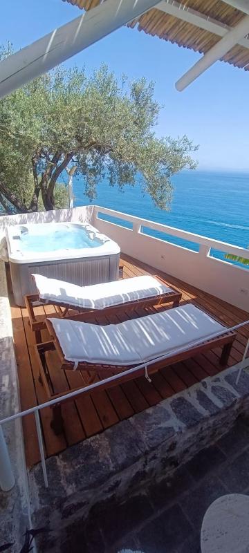 Villa Santa Maria - Luxury Suites - image 2