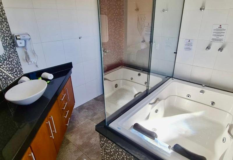 Pousada Bliss House - Opções de suites com hidromassagem - image 13