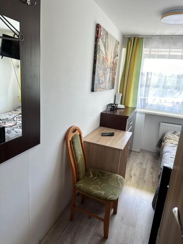 Small Double Room image 1
