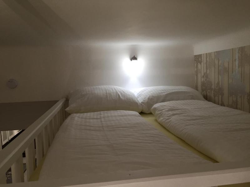 Beautiful Apartments in Prague - image 2
