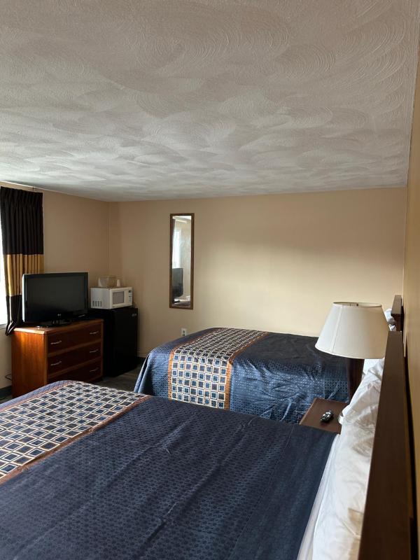 Double Room with Two Double Beds image 1