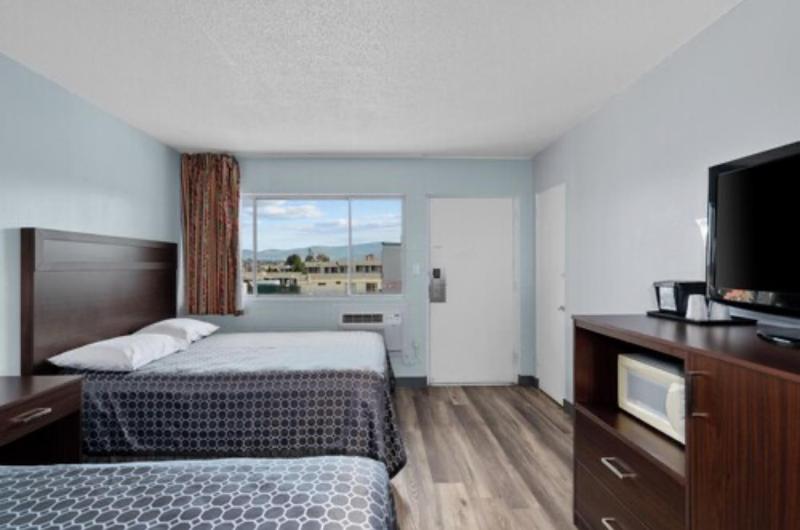 Standard Single Room image 4