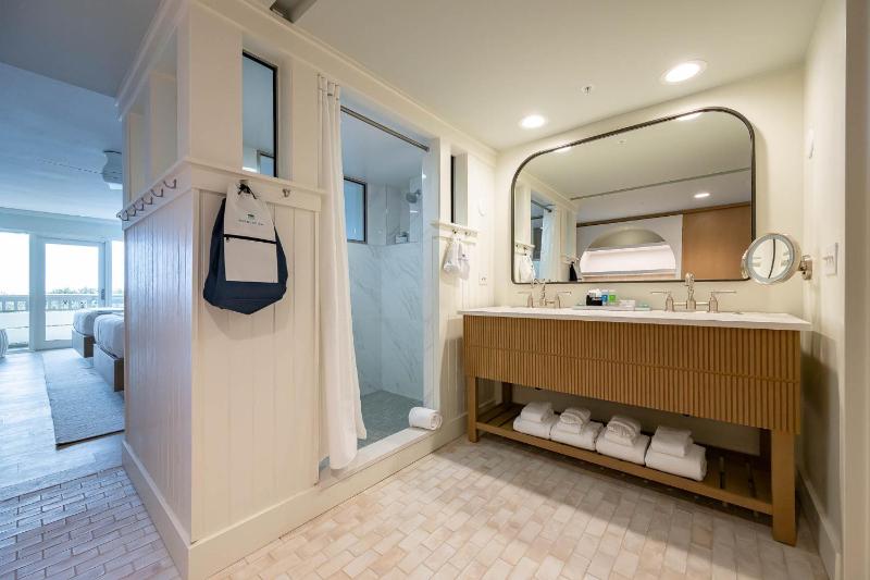 Superior Queen Room image 2