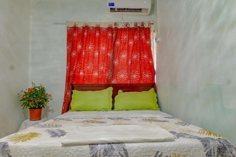 SMITH'S BNB ROOMS - image 14