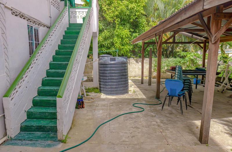SMITH'S HOMESTAY - image 12