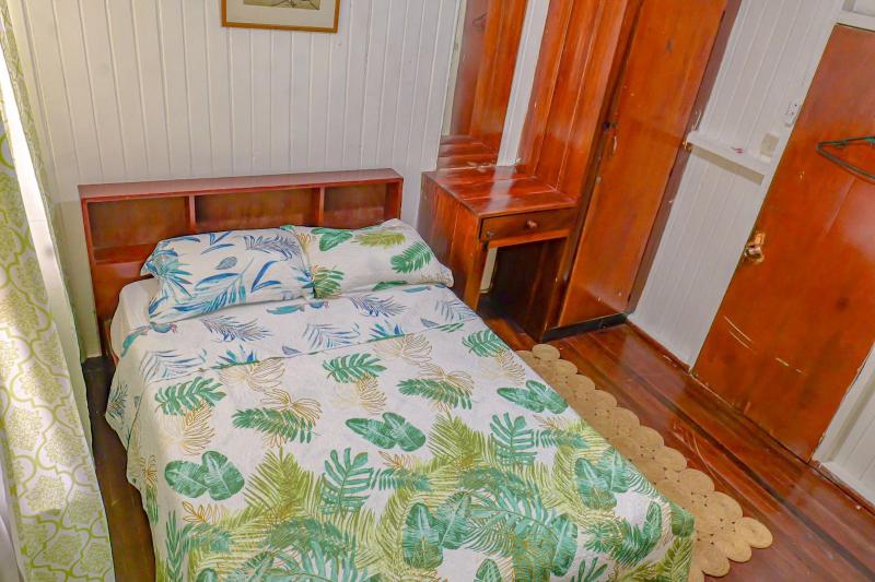 SMITH'S HOMESTAY - image 5