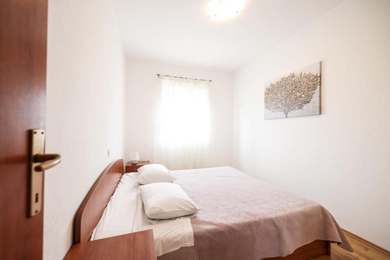 Apartments with parking space Bibinje Zadar - 18056 - image 6