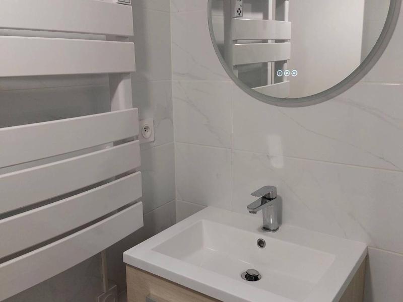 Studio Cabine Renove Proche Plage Commerces Clim WIFI Parking - FR-1-328-230 - image 8