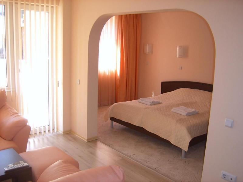 Superior Studio image 1