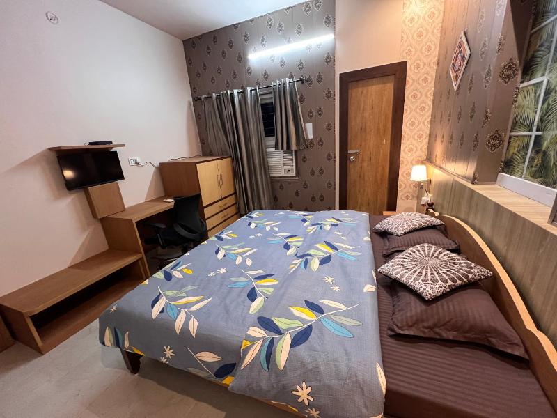GREEN HOME STAY - image 9
