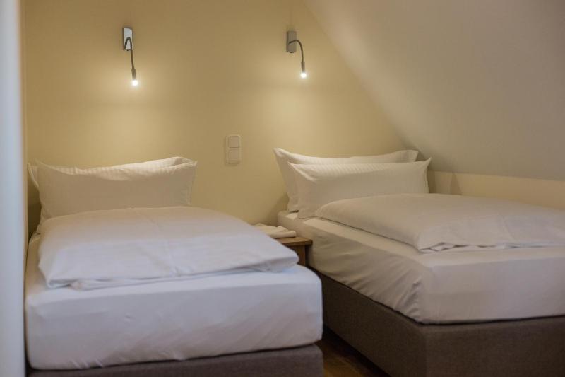 Duplex Apartment (2-6 Adults) image 2