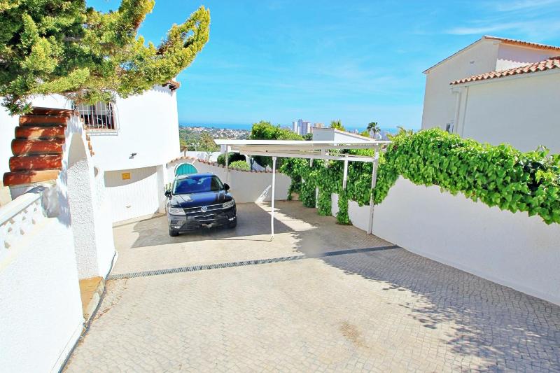 Aaron - holiday home with stunning views and private pool in Calpe - image 10