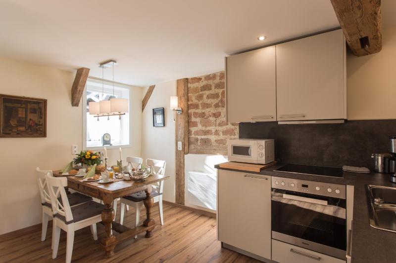 Duplex Apartment (2-4 Adults) image 4