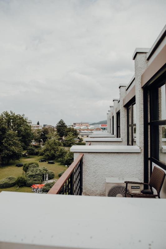 Double Room with Garden View image 3