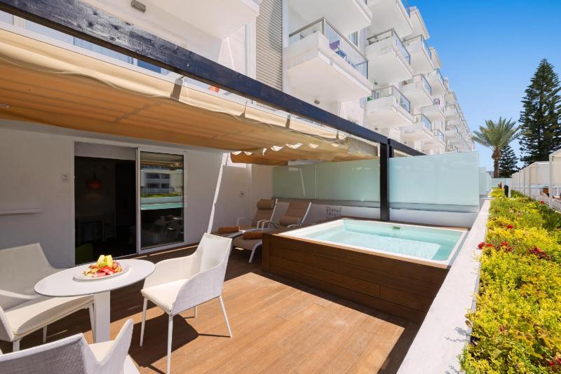 Studio with Plunge Pool - Selection Club image 4