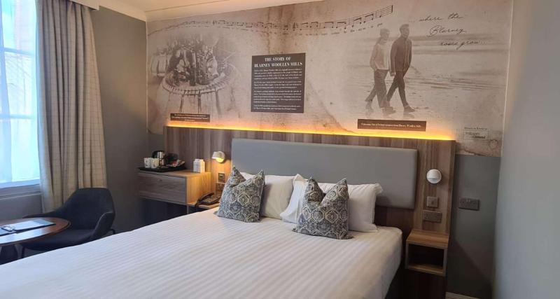 Classic King Room  image 4