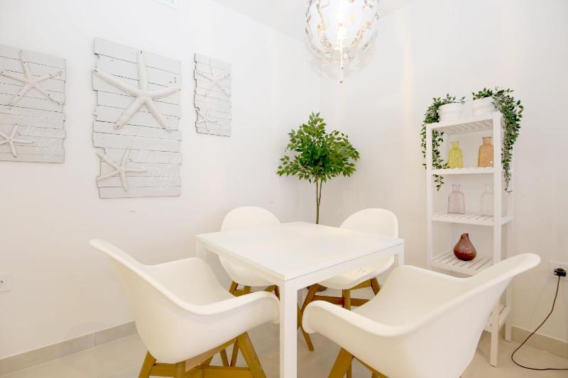 Apartment BEATRIX - image 19