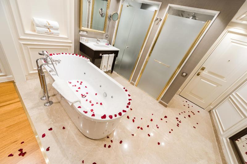 Duplex Comfort Suite image 2