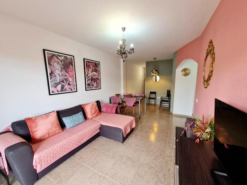 Elegant Apartment Valero 3 Bedrooms - image 28