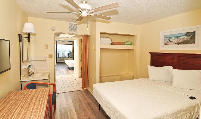 Holiday Sands South - image 32