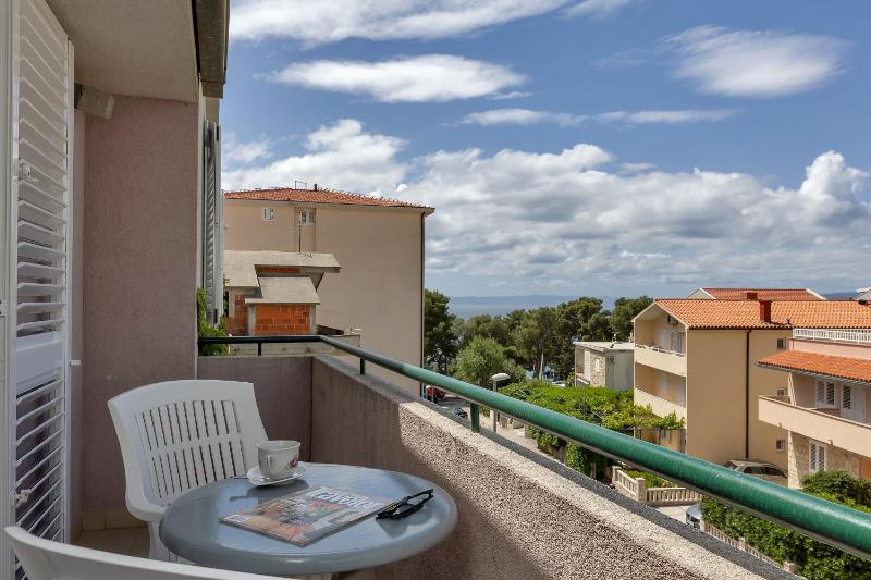 Apartment Silvana Makarska - image 6