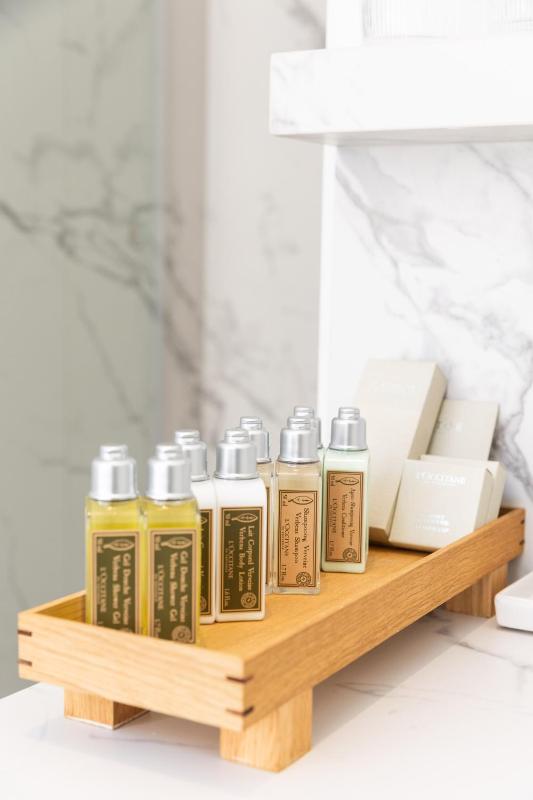 Junior Suite image 2