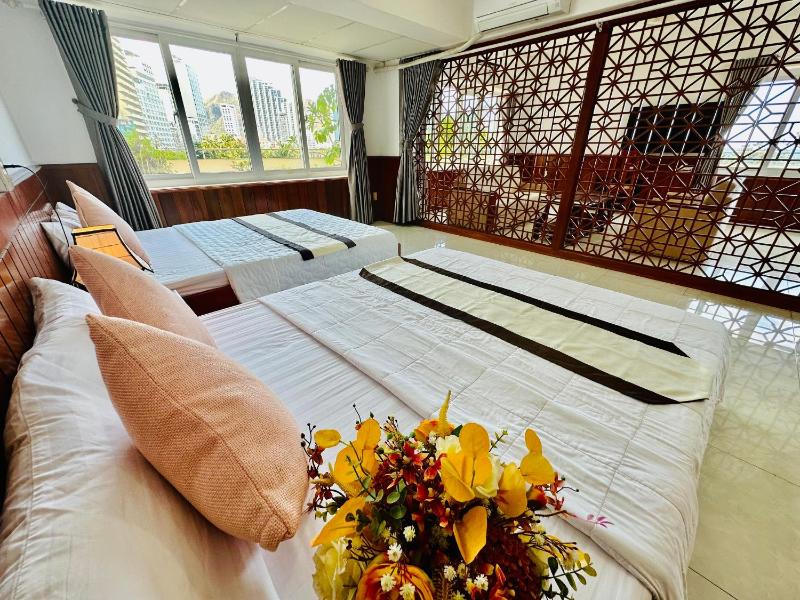 Hòn Chồng Hotel - image 33