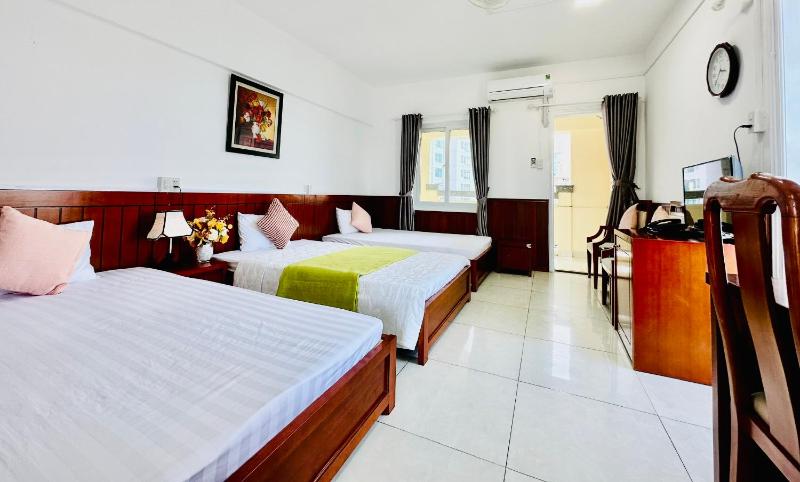 Hòn Chồng Hotel - image 12