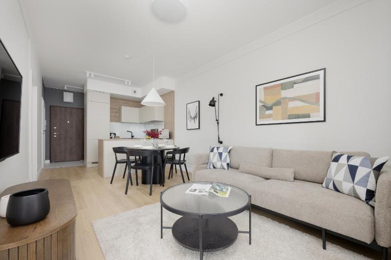 Luxurious Apartments in Warsaw with Sauna and Gym by Renters Prestige - image 5