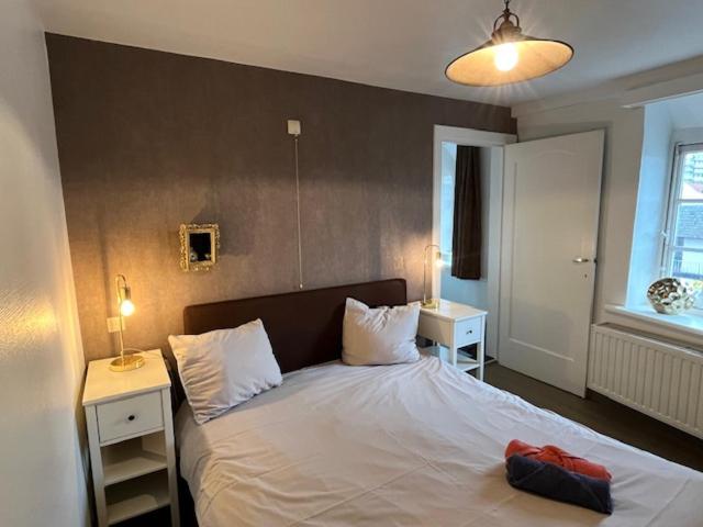 Double Room image 3