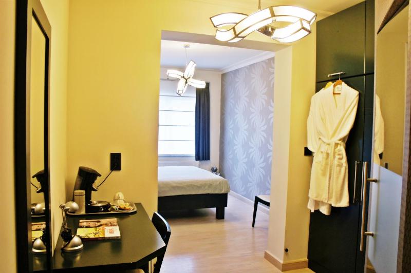 Junior Suite (2 Adults + 1 Child) image 3