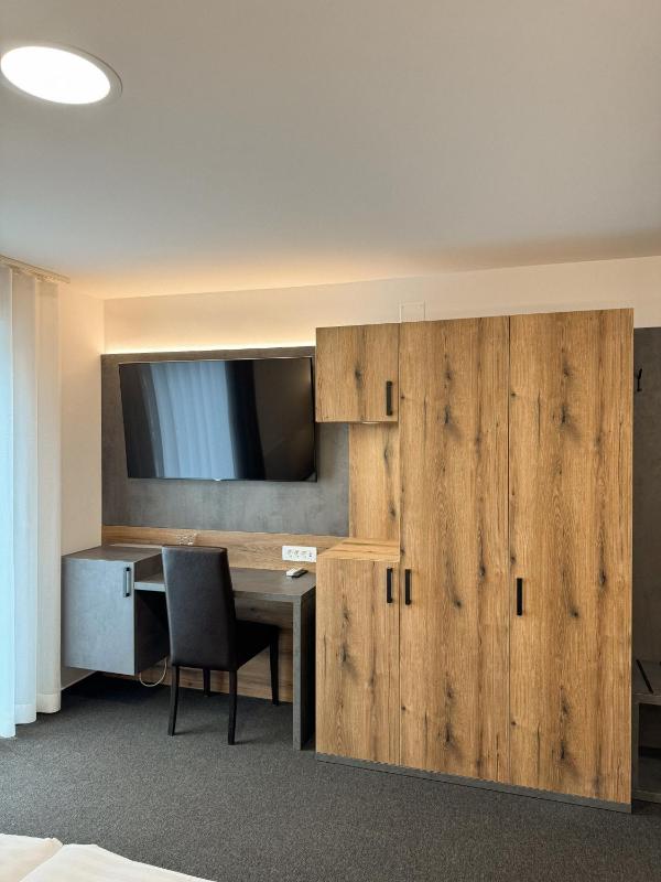 Superior Double Room image 4
