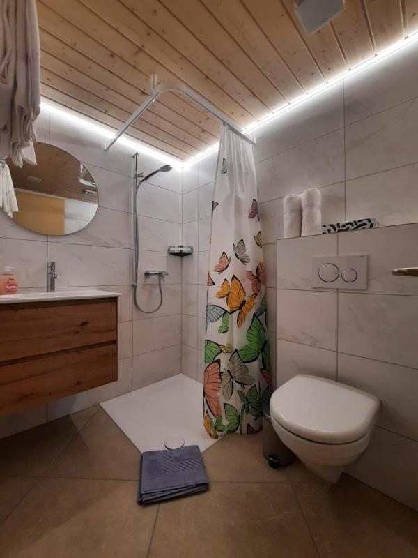 Standard Double Room image 2