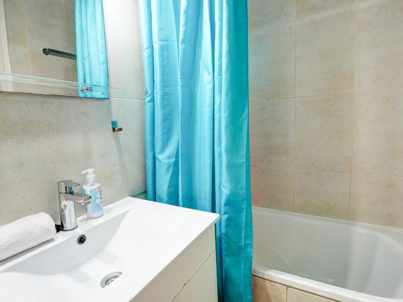 Espalter Onyx by Hello Homes Sitges - image 14